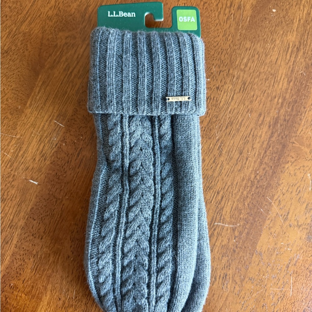 L.L. Bean Heritage Cable Knit Mittens - Dark Gray